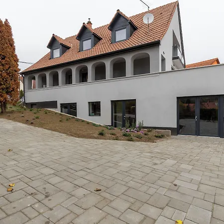 Bed and Breakfast Berc