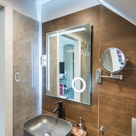 Bed & Breakfast Berc 3*